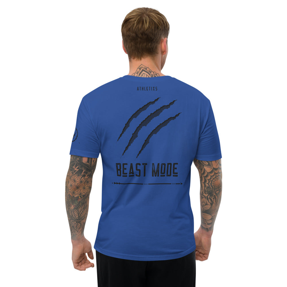 Enganliegendes T-Shirt #Beastmodeblack